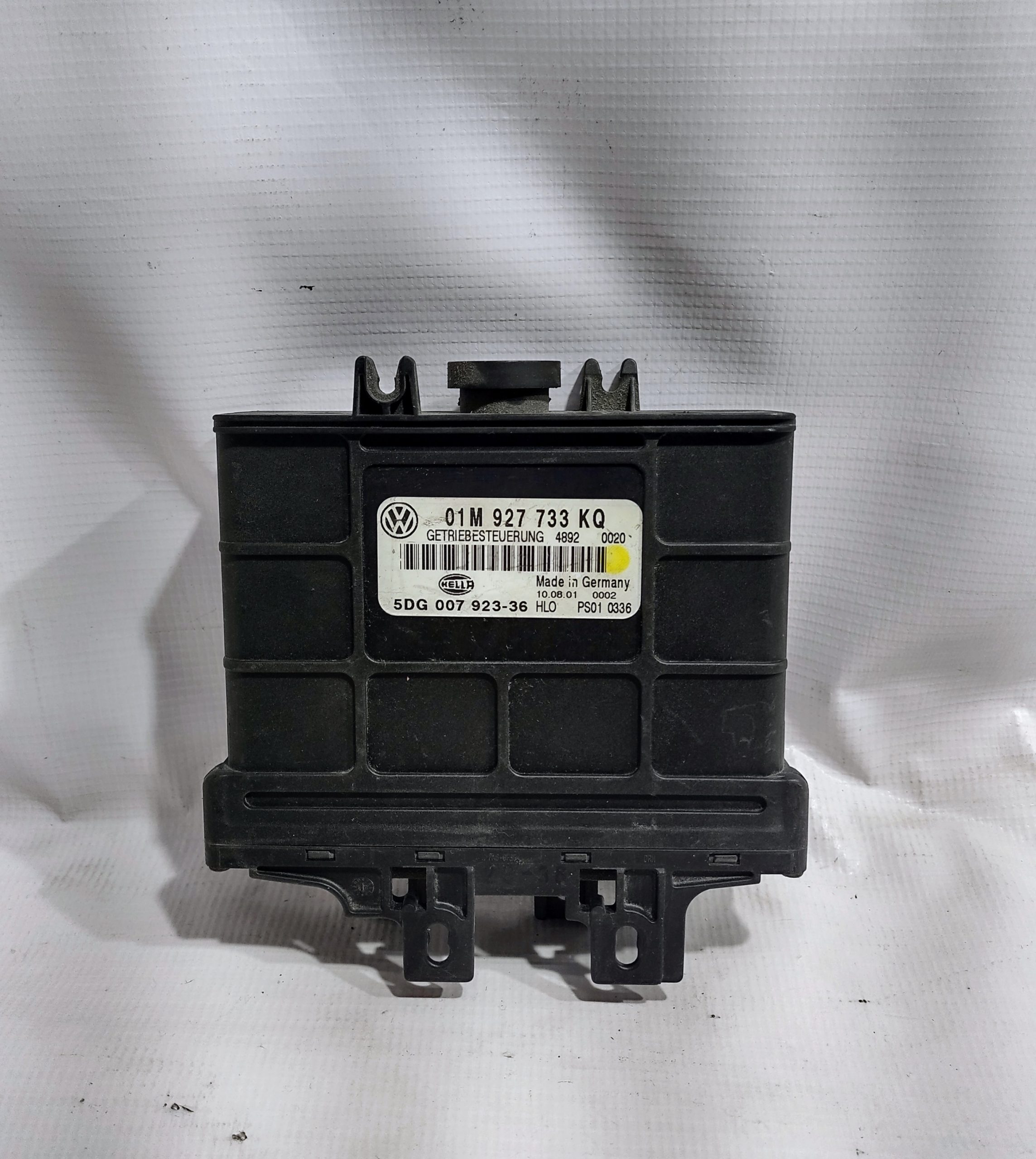 COMPUTADORA DE CAJA AUTOMATICA PARA VOLKSWAGEN (2000-2004) 01M927733KQ 1 COMPUTADORA DE CAJA AUTOMATICA PARA
VOLKSWAGEN (2000-2004) 01M927733KQ