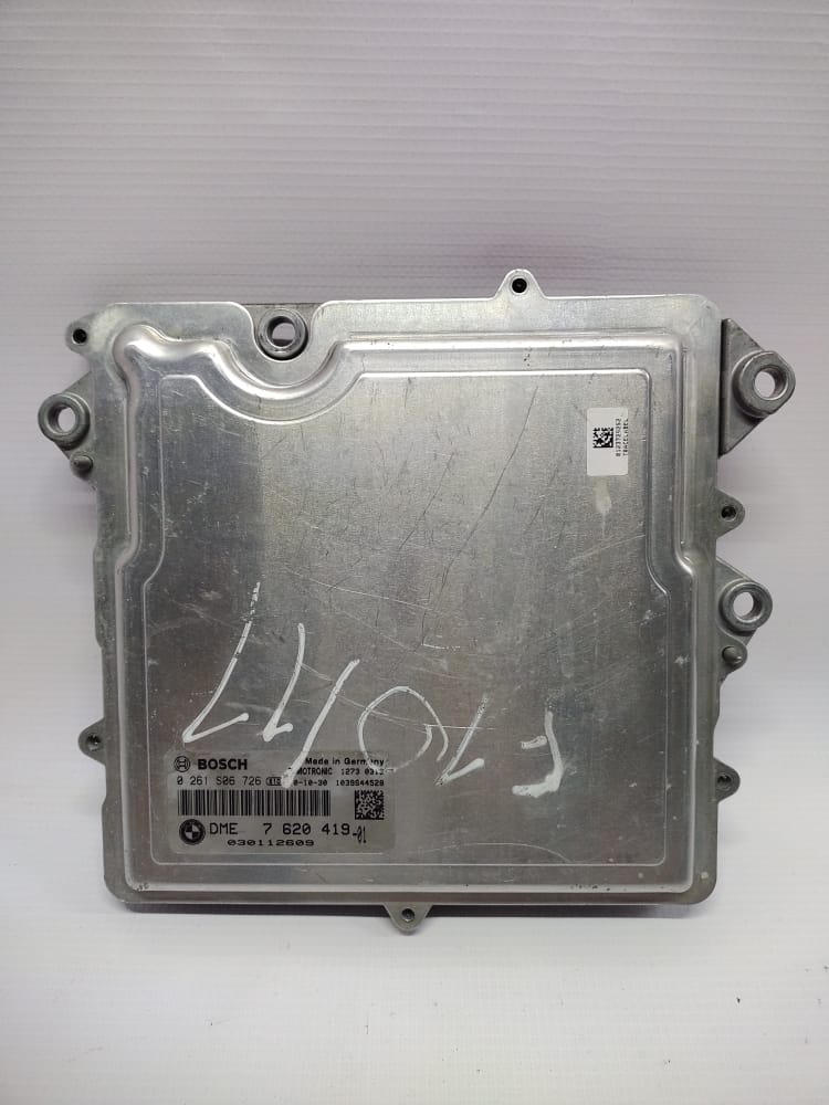 COMPUTADORA DE INYECCION PARA BMW (2011-2014) 0261S06726  1 COMPUTADORA DE INYECCION PARA BMW
(2011-2014) 0261S06726