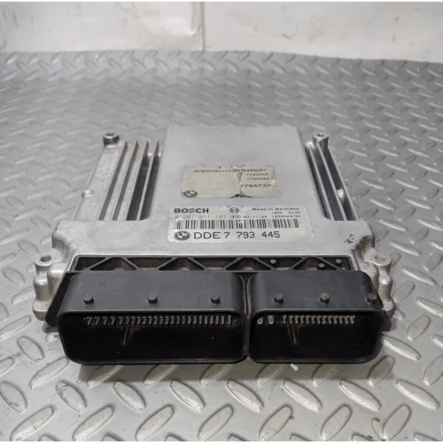 COMPUTADORA DE MOTOR PARA BMW (2003-2006) 281011121 