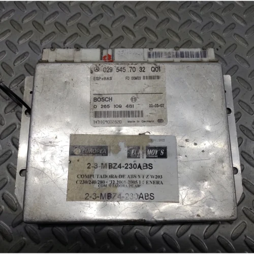 COMPUTADORA DE ABS PARA MERCEDES BENZ (2001-2005) 0295457032Q01 