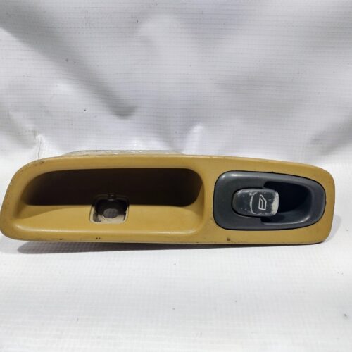 MANDO DE VIDRIOS ELECTRICOS PARA VOLVO
(2000-2007) 3458502 