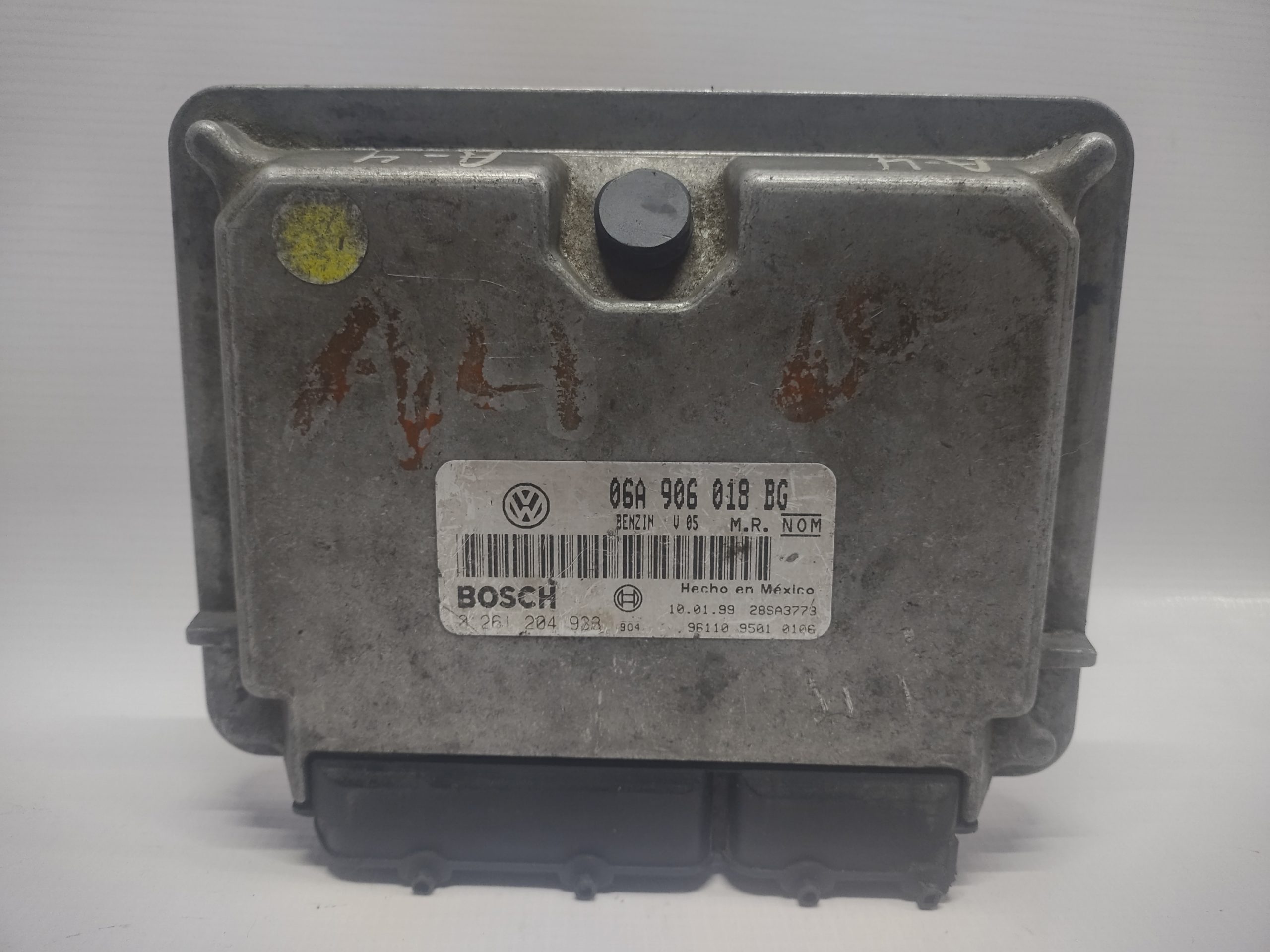 COMPUTADORA INYECCION PARA VOLKSWAGEN (1999-2004) 06A906018BG 1 COMPUTADORA INYECCION PARA VOLKSWAGEN
(1999-2004) 06A906018BG