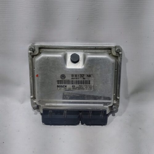 COMPUTADORA DE INYECCION PARA VOLKSWAGEN
(2000-2004) 06A906032