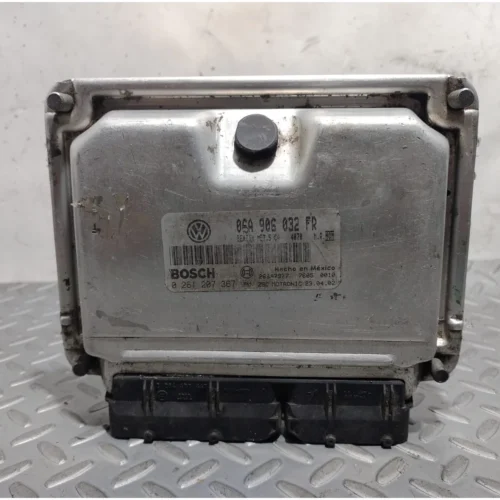 COMPUTADORA DE INYECCION PARA VOLKSWAGEN
(1999-2004) 06A906032FR 