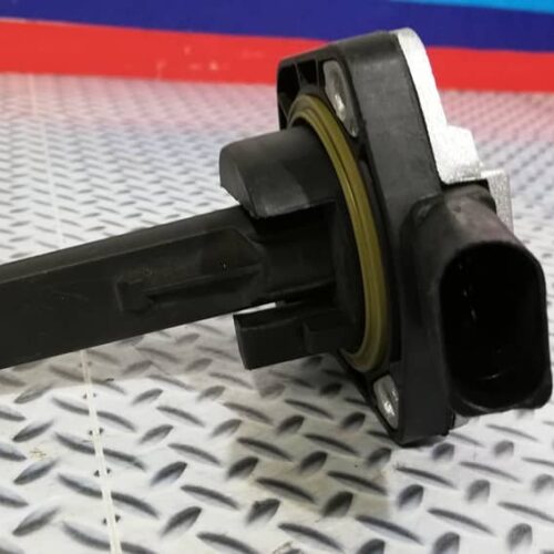 SENSOR NIVEL DE ACEITE PARA AUDI A4 TT TSI A3 VOLKSWAGEN PASSAT GOLF 06E907660