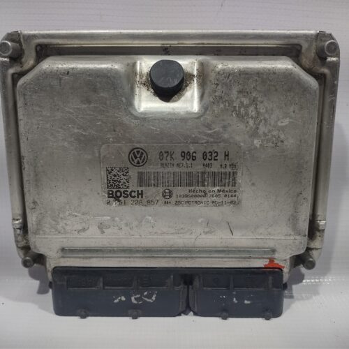 COMPUTADORA DE INYECCION PARA VOLKSWAGEN
(2005-2009) 07K906032H