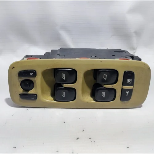 MANDO DE VIDRIOS PARA VOLVO (2002-2014)
9193383 
