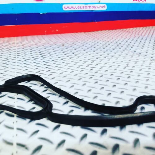 EMPAQUE ENFRIADOR ACEITE BMW E60 E90 E92 X5 E70 535I 335I 740 F01 F02 F07 11428637820