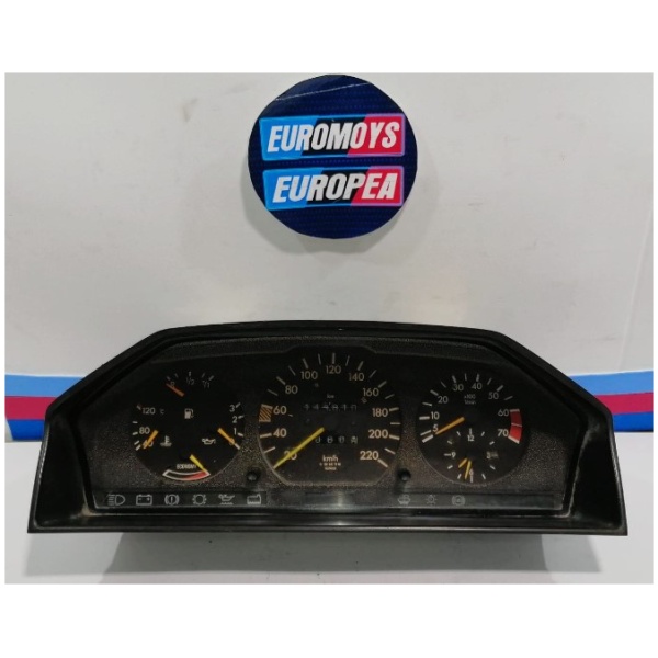 CUADRANTE PARA MERCEDES BENZ (1985-1993)
  1245409947 