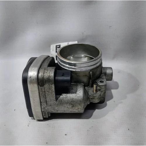 CUERPO DE ACELERACION PARA BMW
(2000-2002) 7502444 