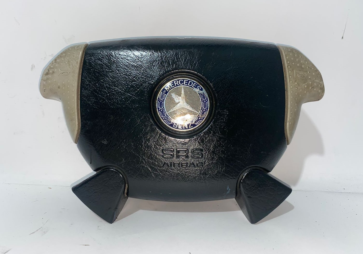 BOLSA DE AIRE DE TIMON PARA MERCEDES BENZ (1995-2004) 1 BOLSA DE AIRE DE TIMON PARA MERCEDES BENZ
(1995-2004)