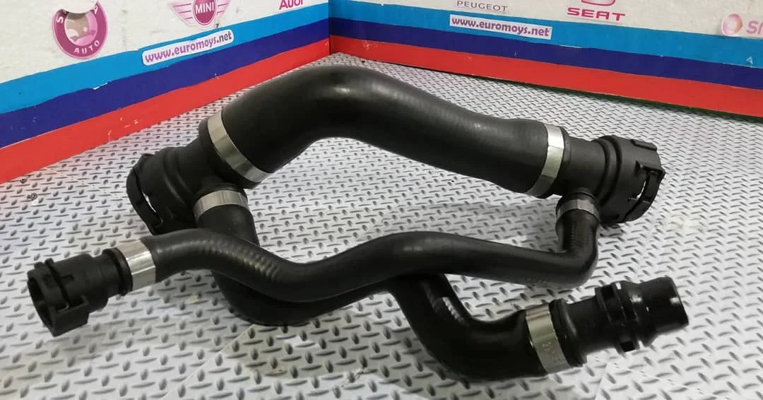 MANGUERA DE RADIADOR AGUA PARA BMW E60, 525I N52 3.0L 525XI, E61, 530XI 17127546064 1 MANGUERA DE RADIADOR AGUA PARA BMW E60, 525I N52 3.0L 525XI, E61, 530XI 17127546064