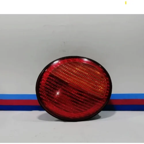 STOP DERECHO PARA VOLKSWAGEN (2000-2005)
1C0945096F 