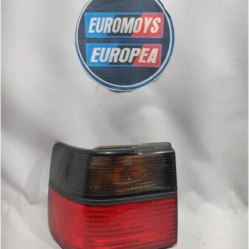 STOP IZQUIERDO AHUMADO PARA VOLKSWAGEN
(1993-1998) 1HM945112B 