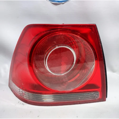 STOP IZQUIERDO TIPO B PARA VOLKSWAGEN
(2008-2012) 1JM945095D 
