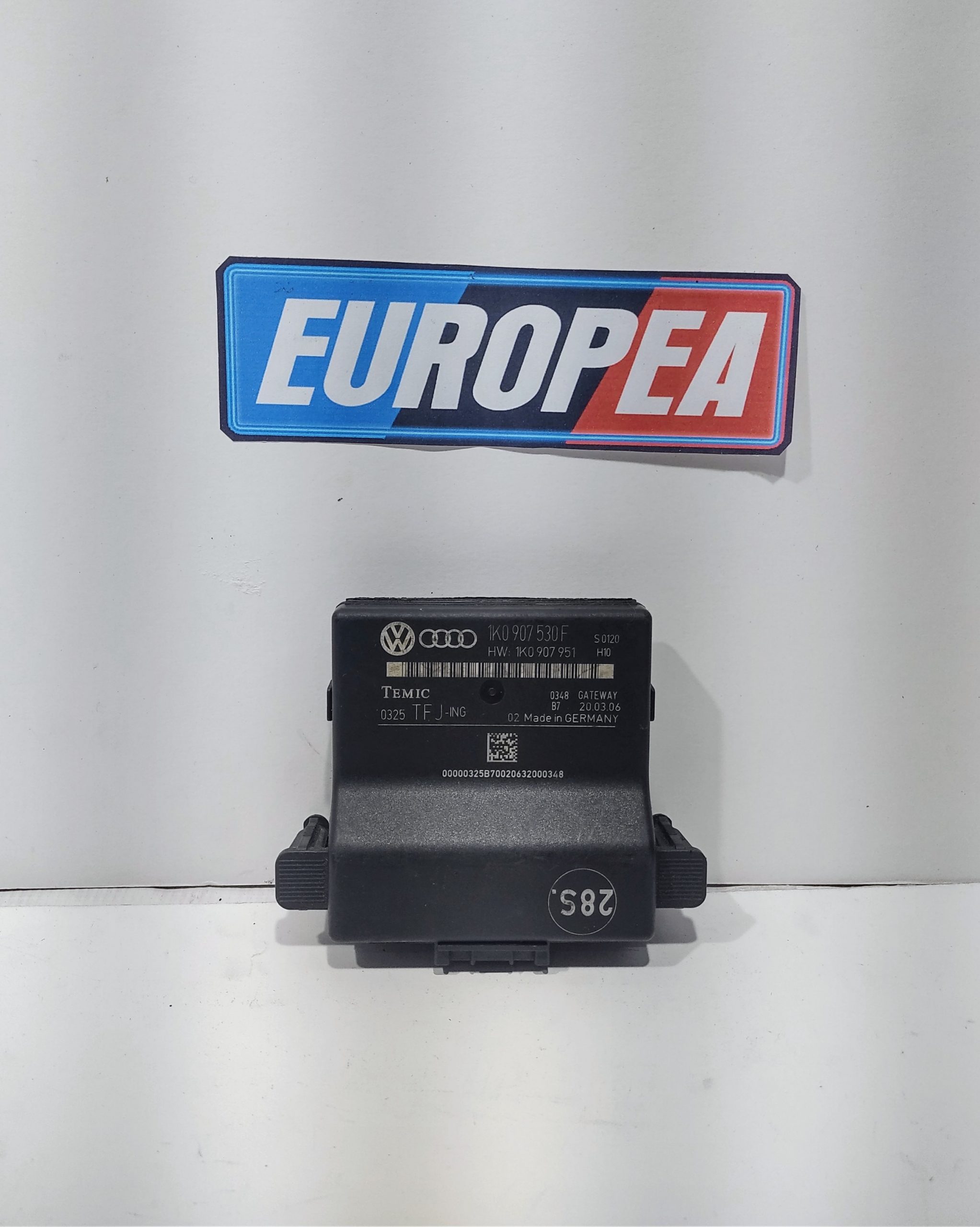 MODULO DE PUERTA DELANTERA DERECHA PARA VOLKSWAGEN (2005-2009) 1 MODULO DE PUERTA DELANTERA DERECHA PARA
VOLKSWAGEN (2005-2009)