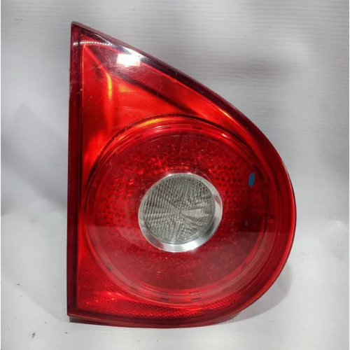 STOP COMPUERTA IZQUIERDA VOLKSWAGEN A5
GOLF GTI 2005-2009 1K6945093F