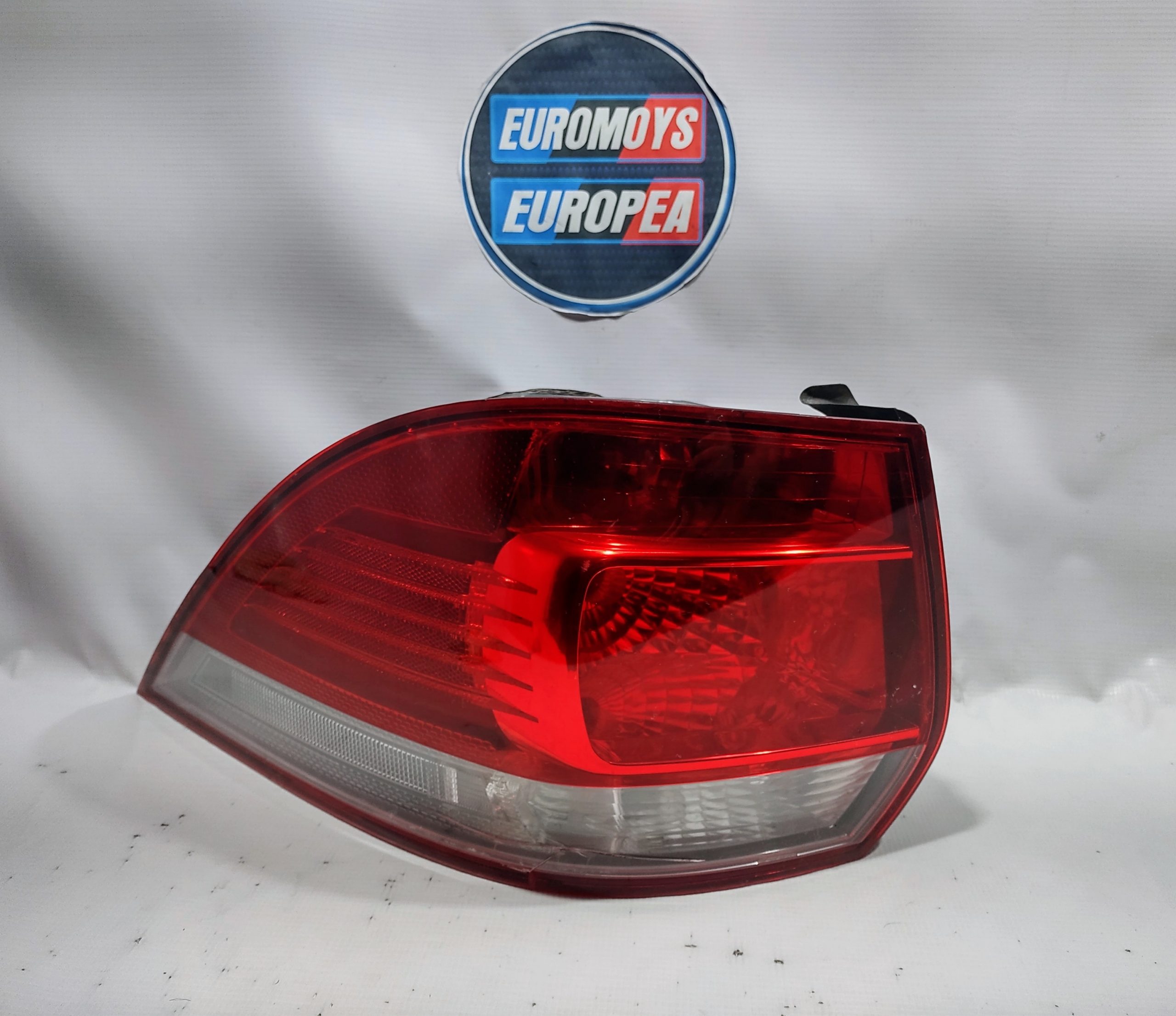 STOP IZQUIERDO PARA VOLKSWAGEN (2010-2013) 1K9945095G 1 STOP IZQUIERDO PARA VOLKSWAGEN
(2010-2013) 1K9945095G