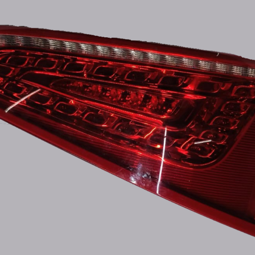 STOP COMPUERTA DERECHA LED PARA AUDI
(2008-2011) 8R0 945 094 A, 21240201 