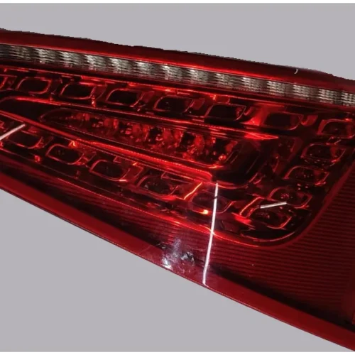 STOP COMPUERTA DERECHA LED PARA AUDI
(2008-2011) 8R0 945 094 A, 21240201 