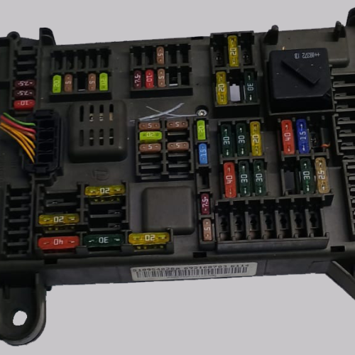 PORTAFUSILERA PARA BMW (2007-2013)
B010105300 