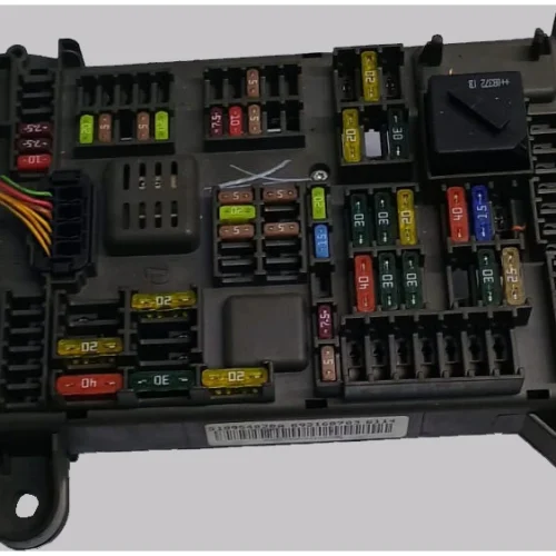 PORTAFUSILERA PARA BMW (2007-2013)
B010105300 