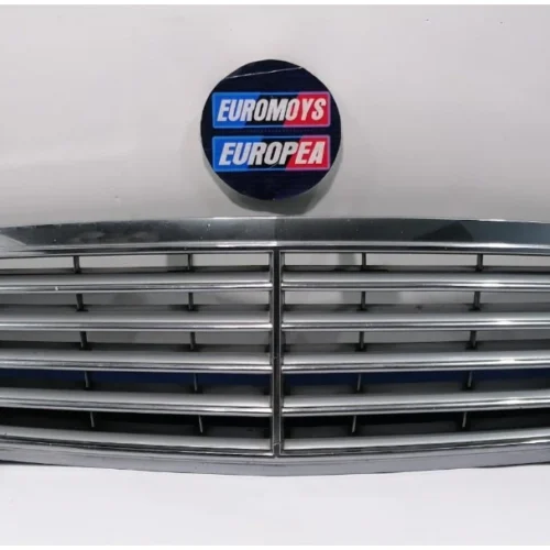 PERSIANA FRONTAL PARA MERCEDES BENZ
(2000-2007) 2038800183 