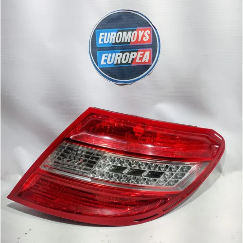 STOP DERECHO LED PARA MERCEDES BENZ
(2008-2011) 2048202064 