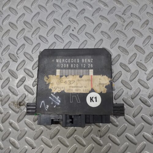 MODULO DE PUERTA R PARA MERCEDES BENZ
W210 2088201226
