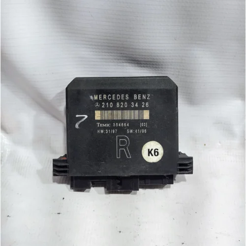 MODULO DE CONTROL DE PUERTA PARA MERCEDES
BENZ (2000-2002) 2108203426 
