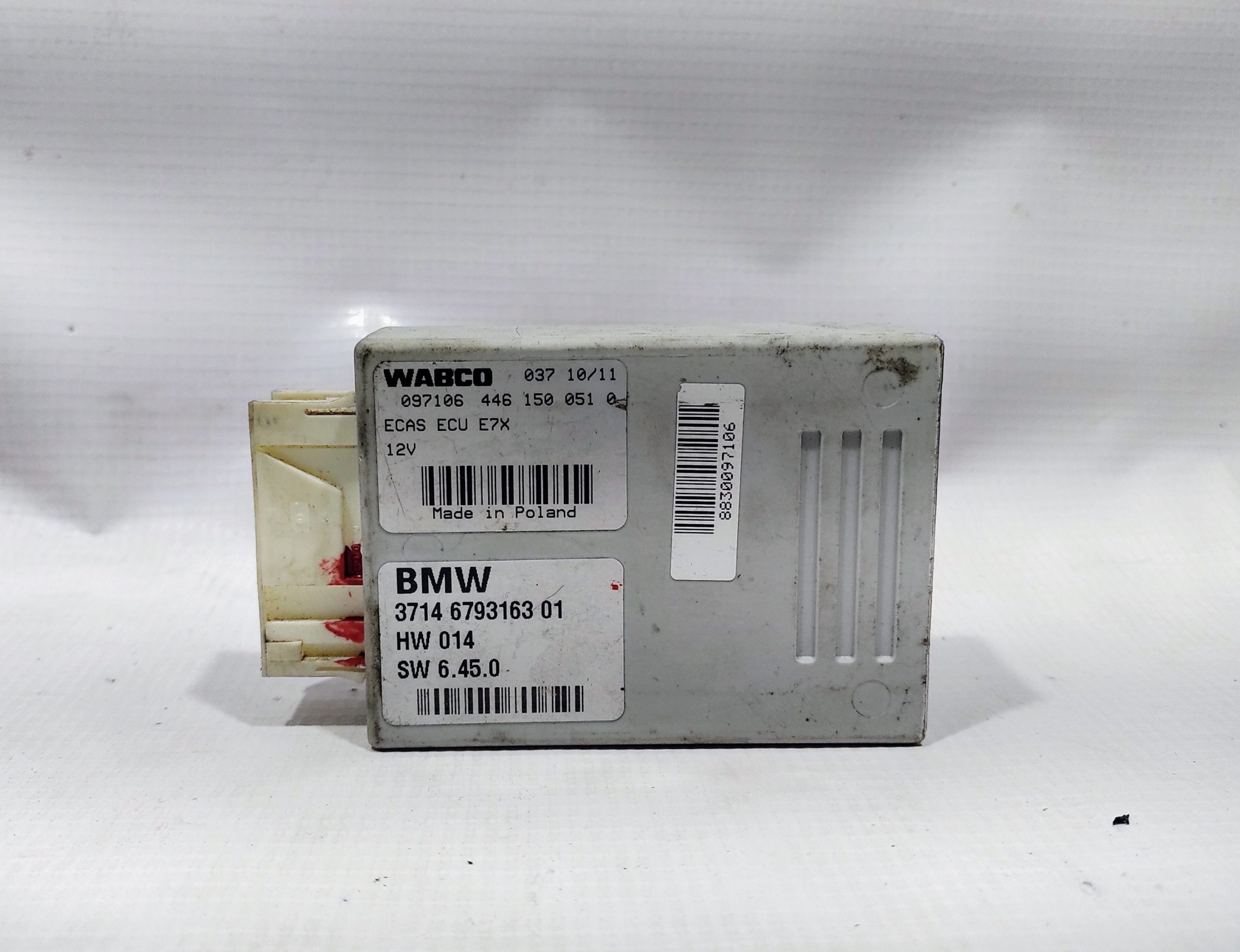 MODULO DE SUSPENCION NEUMATICA PARA BMW (2007-2013) 37146793163 1 MODULO DE SUSPENCION NEUMATICA PARA BMW
(2007-2013) 37146793163