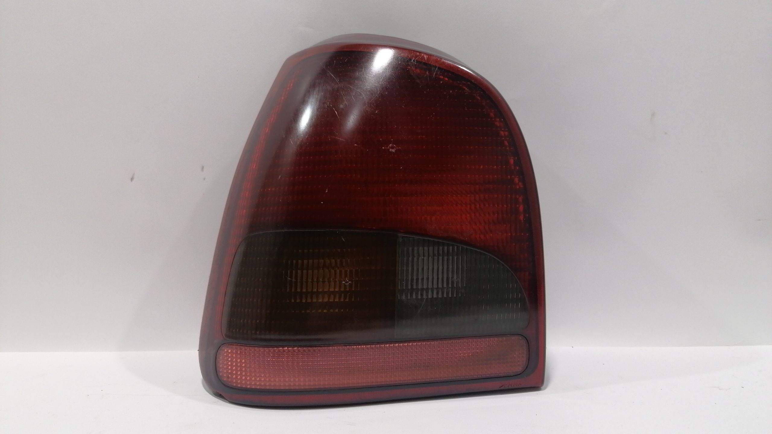 STOP IZQUIERDO PARA VOLKSWAGEN (1996-1999) 377945095 1 STOP IZQUIERDO PARA VOLKSWAGEN
(1996-1999) 377945095