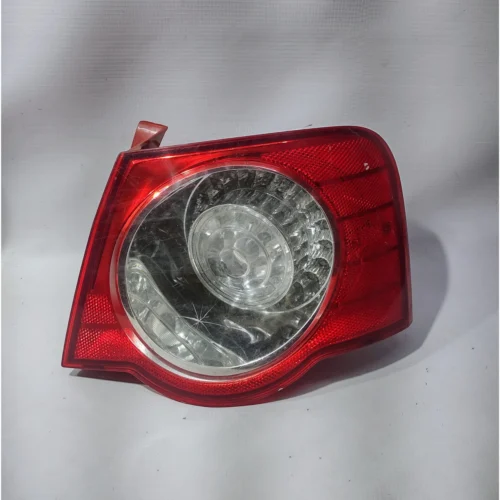 STOP DERECHO PARA VOLKSWAGEN (2005-2009)
3C5945096D 