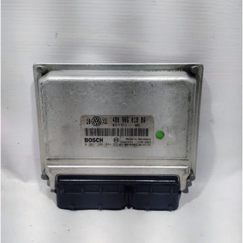COMPUTADORA DE INYECCION PARA VOLKSWAGEN
(2000-2001) 4B0906018BQ 