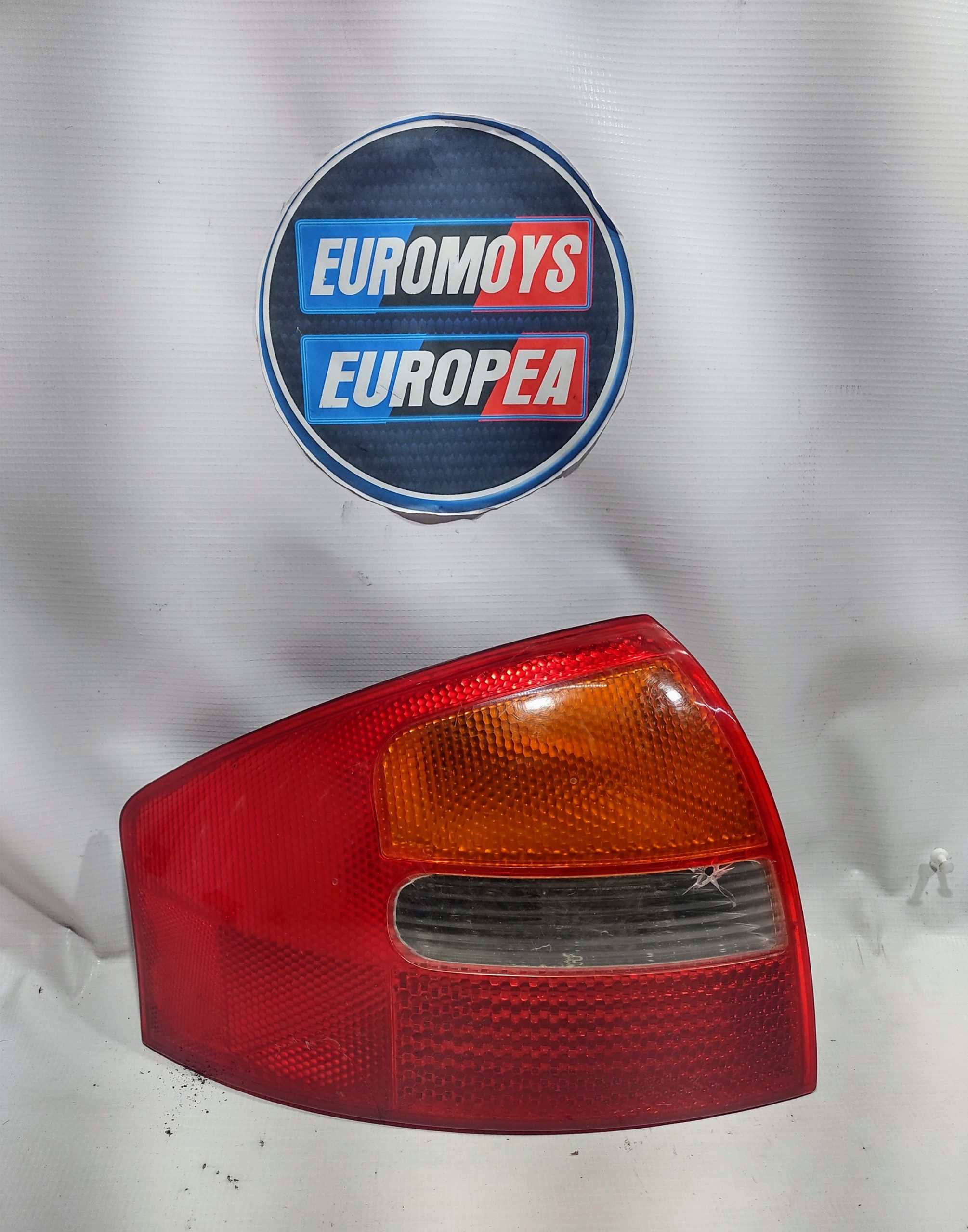 STOP IZQUIERDO PARA AUDI (1997-2004) 4B5945095 1 STOP IZQUIERDO PARA AUDI (1997-2004)
4B5945095