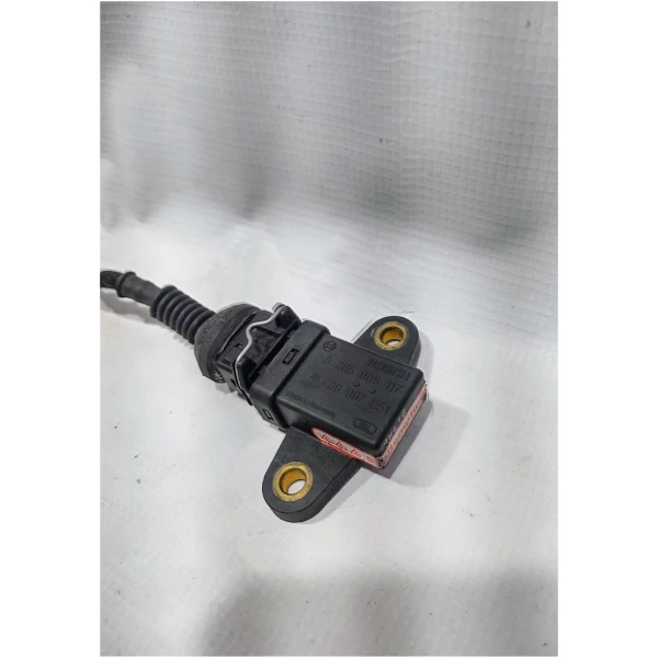 SENSOR DE VELOCIDAD PARA AUDI (1999-2004)
  4D0907651 