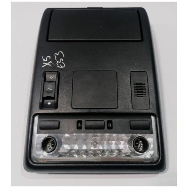 LUZ DE TECHO PARA BMW (1999-2003)
  51448258057 