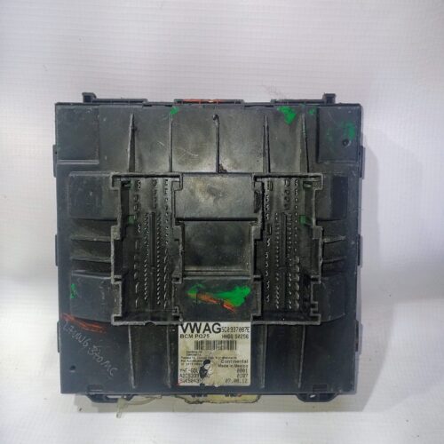 MODULO CONFORT PARA VOLKSWAGEN
(2010-2013) 5C0937087E