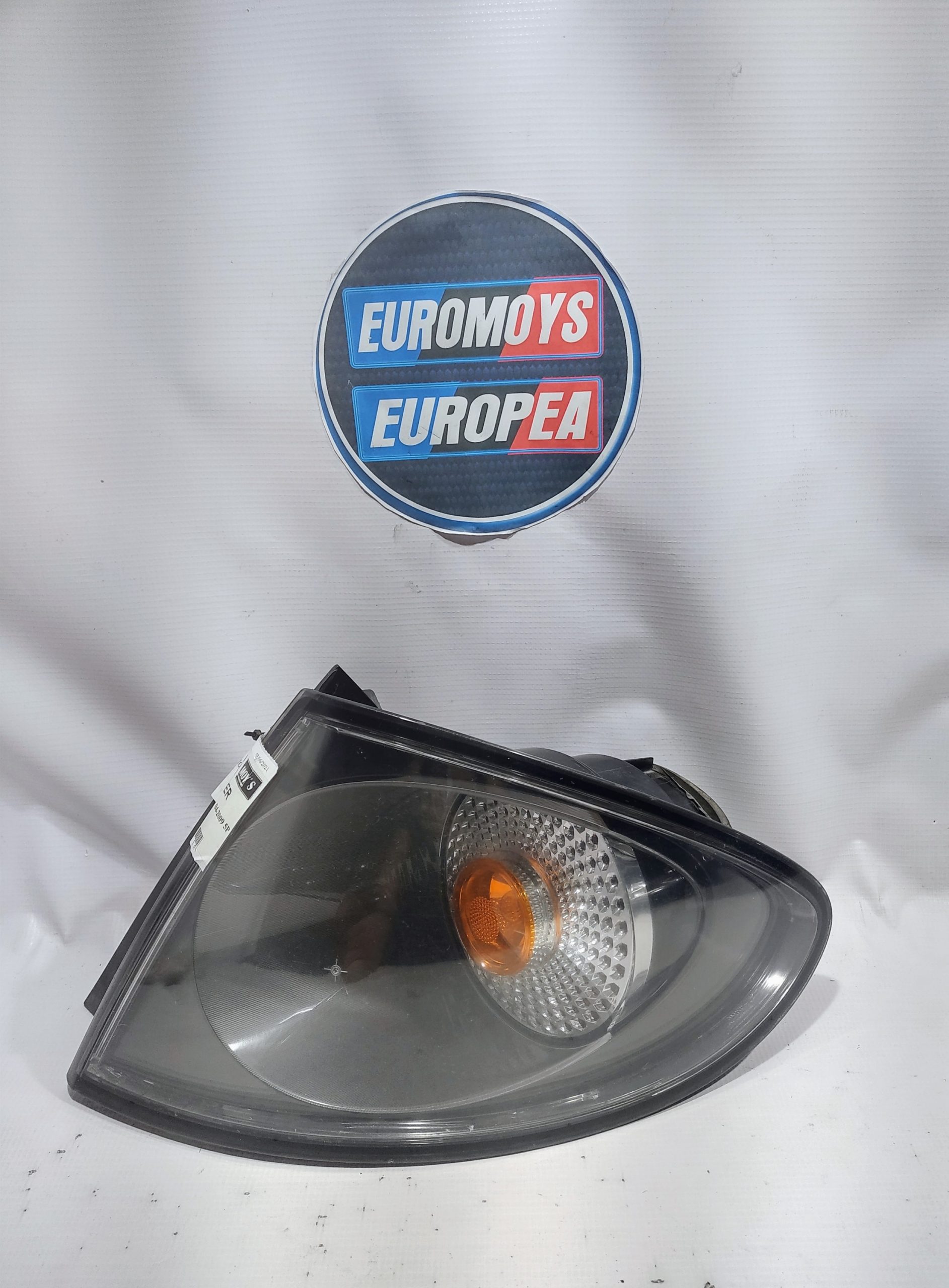 STOP DERECHO EURO PARA SEAT (2004-2009) 5P5945112A 1 STOP DERECHO EURO PARA SEAT (2004-2009)
5P5945112A