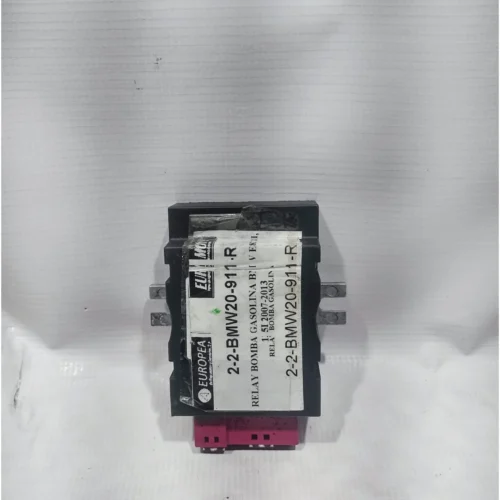RELAY DE BOMBA DE GASOLINA PARA BMW
(2007-2013)  