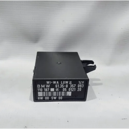 MODULO DE LIMPIABRISAS PARA BMW
(1997-1999) 61358357093 