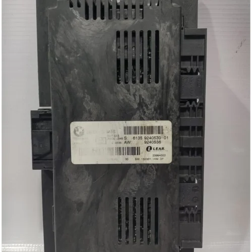 MODULO DE LUCES ALTAS Y BAJAS PARA BMW
(2005-2008) 9240536 