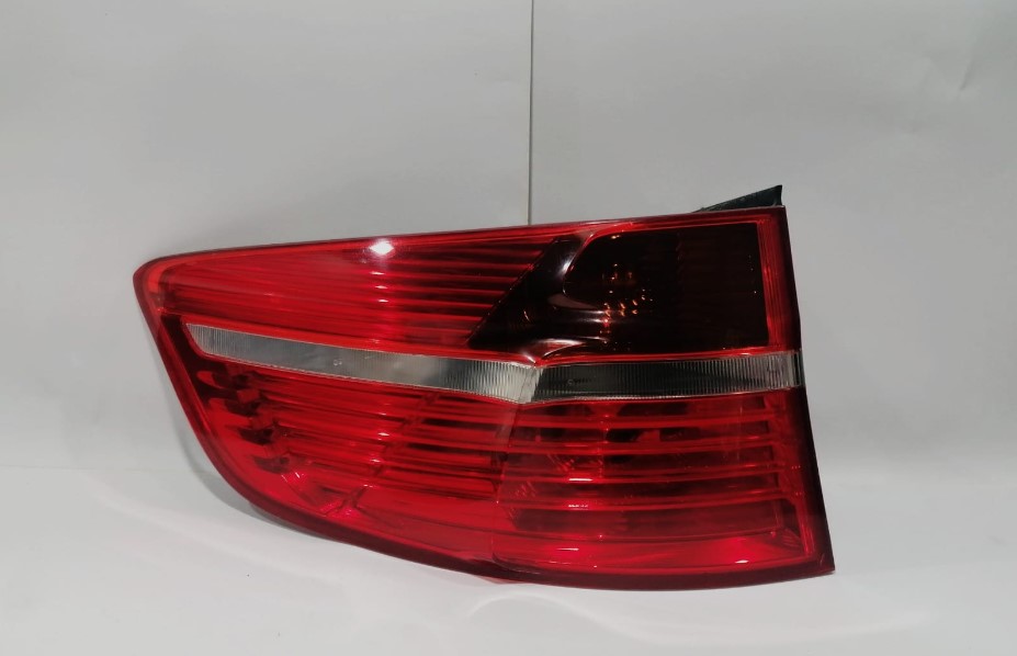 STOP FALDON IZQUIERDO LED PARA BMW (2008-2014) 63217179983  1 STOP FALDON IZQUIERDO LED PARA BMW
(2008-2014) 63217179983