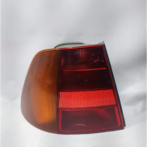STOP IZQUIERDO TIPO B PARA VOLKSWAGEN
(2000-2002) 69906690 
