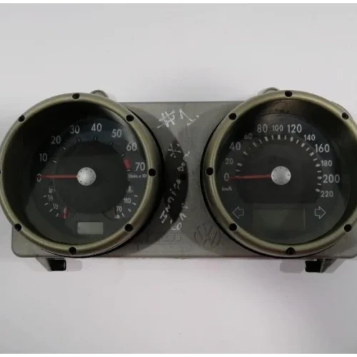 CUADRANTE PARA VOLKSWAGEN (1999-2001)
6K9920806F 