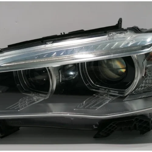 FARO XENON IZQUIERDO PARA BMW (2014-2018)
7460617 