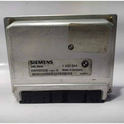 COMPUTADORA DE INYECCION PARA BMW
(2000-2005) 7500103 
