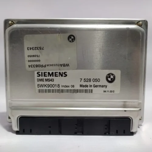 COMPUTADORA DE INYECCION PARA BMW
(2004-2006) 7528050 