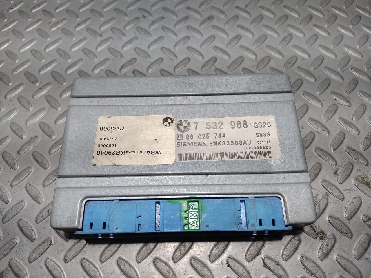 COMPUTADORA DE CAJA AUTOMATICO PARA BMW (2003-2006) 1 COMPUTADORA DE CAJA AUTOMATICO PARA BMW
(2003-2006)