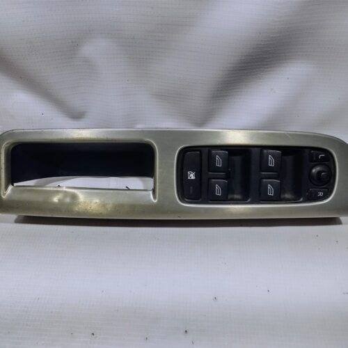 MANDO DE VIDRIOS ELECTRICOS PARA VOLVO
(2005-2010) 8679666 